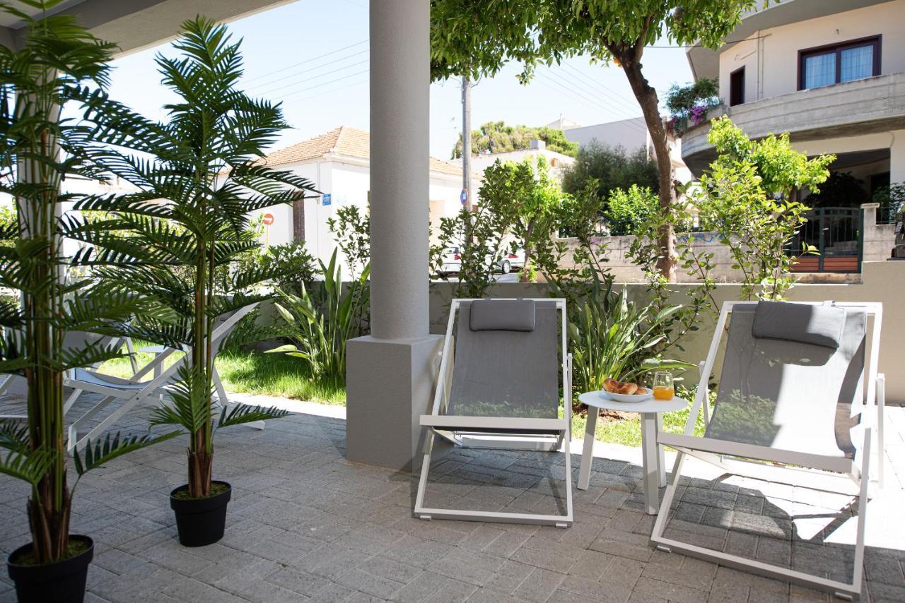 Cozy Corner Luxury Apartments Chrissi Akti Chania Exterior foto